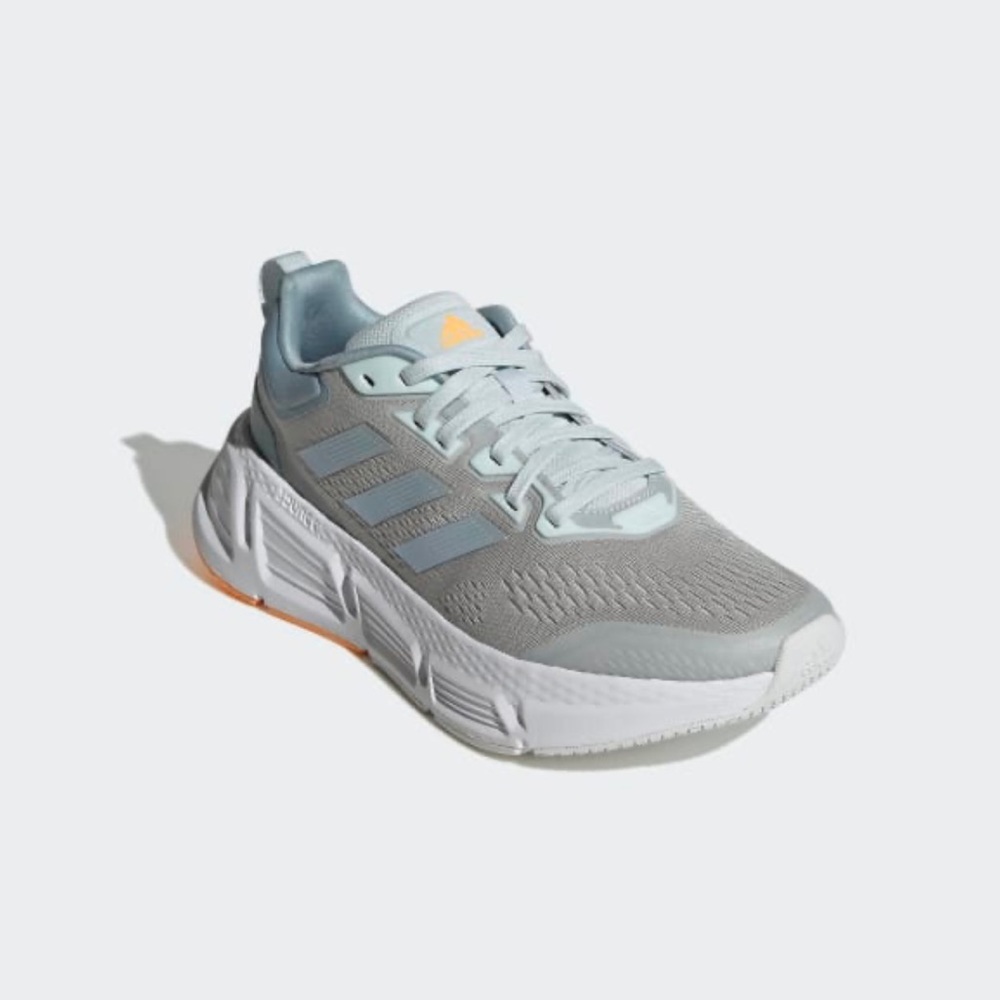 ADIDAS questar sneaker - Picture 4 of 9